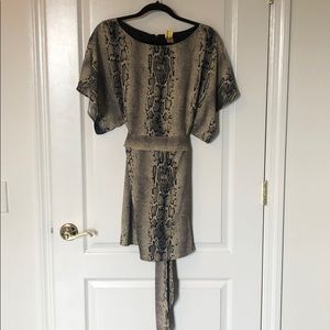 Bellsleeve BCBGmaxAzria snakeprint dress